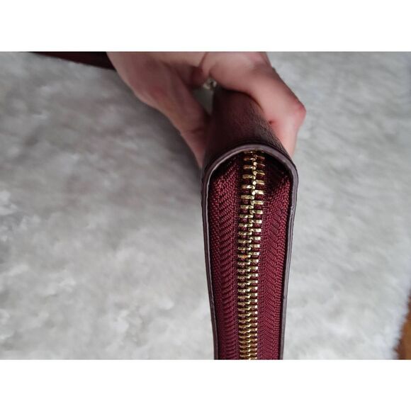 DKNY Leather Zip Around Wallet with Wrist Strap - Picture 4 of 7